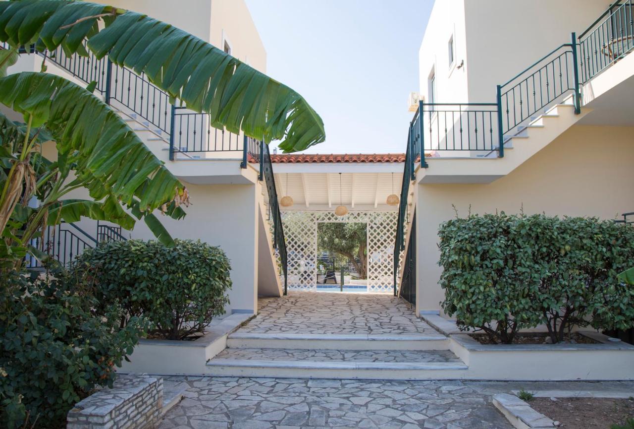Dhiyellótika Oliva Holiday Homes מראה חיצוני תמונה