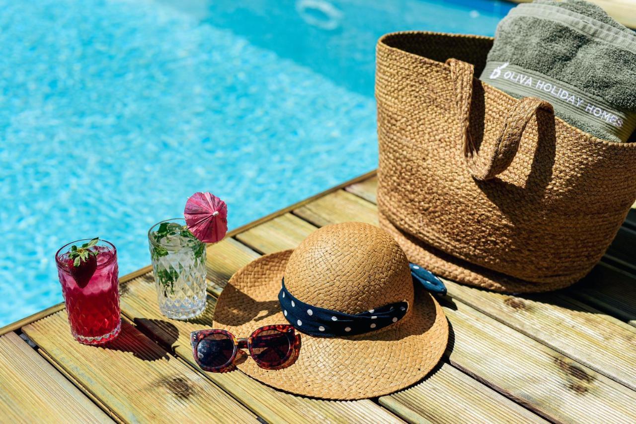 Dhiyellótika Oliva Holiday Homes מראה חיצוני תמונה
